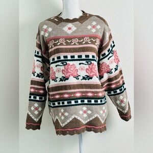 Vintage Village Fair Knit Floral Design Sweater Scalloped Neckline Size XS